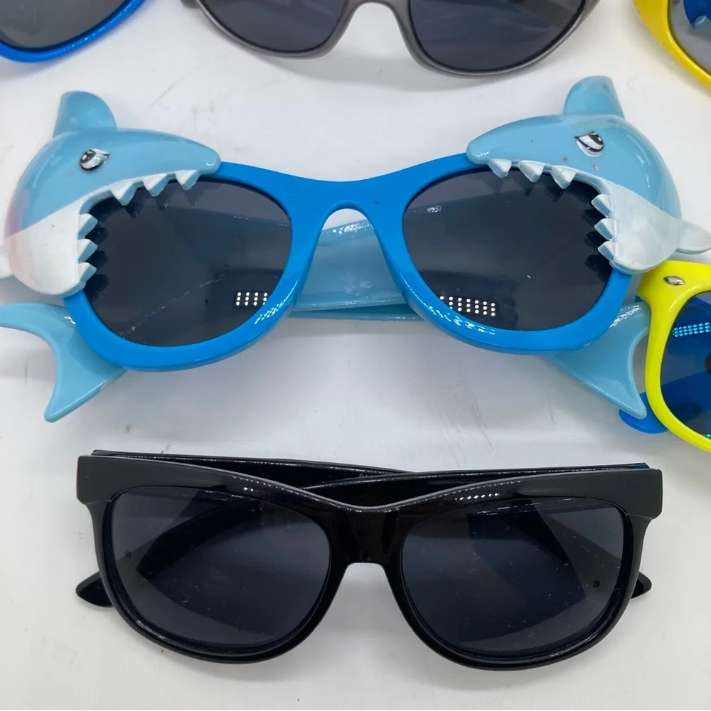 7 Boys Sunglasses Novelty Batman Shark Neon Preowned